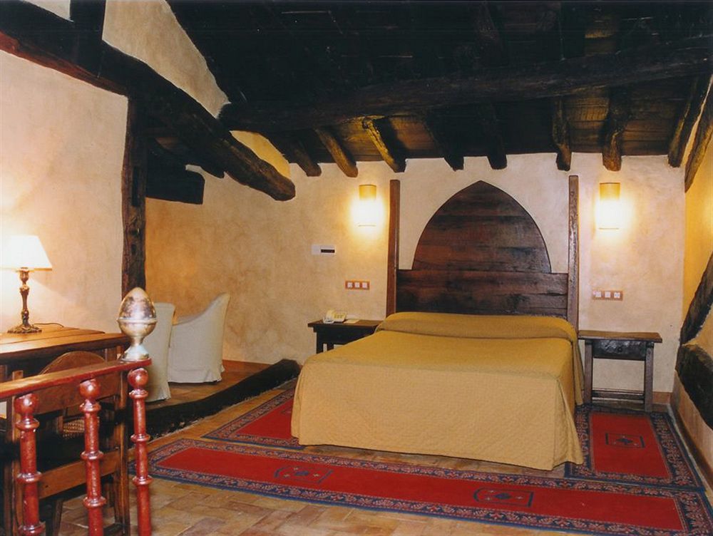 Hotel Palacio De Elorriaga Vitoria-Gasteiz Exteriör bild